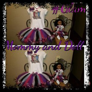 Mommy and daughter doll